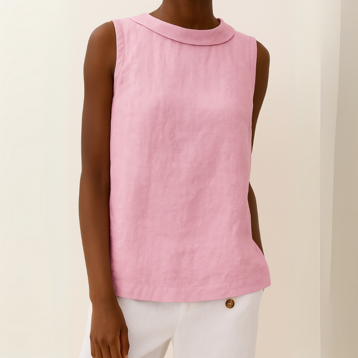  Female model wearing a lightweight sleeveless top suitable for everyday styling.