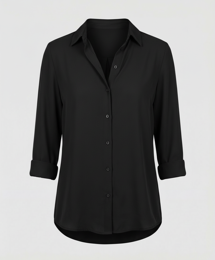 Breathable blouse with a relaxed everyday fit.