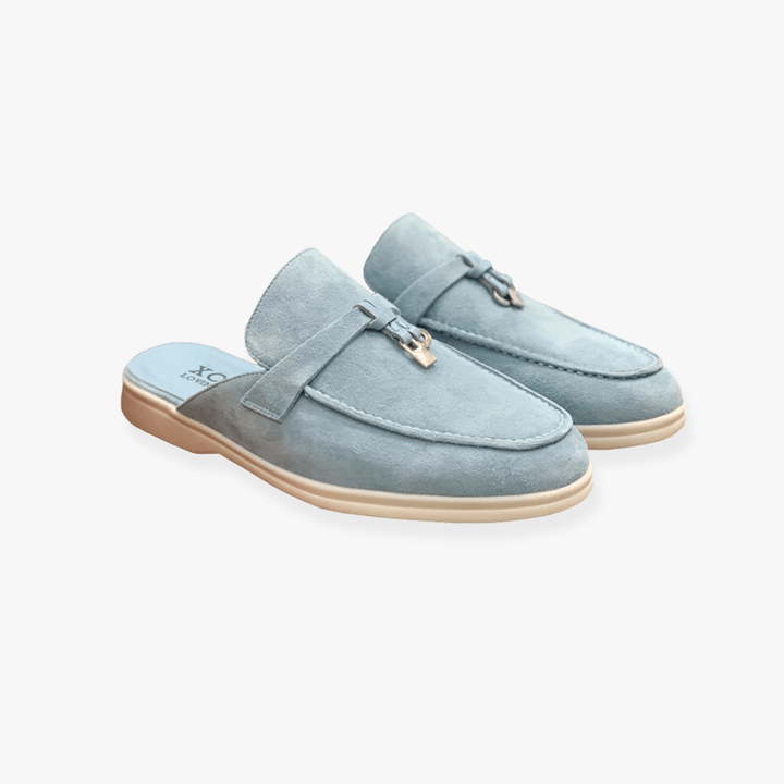 Everyday slip-on shoes with a streamlined shape.