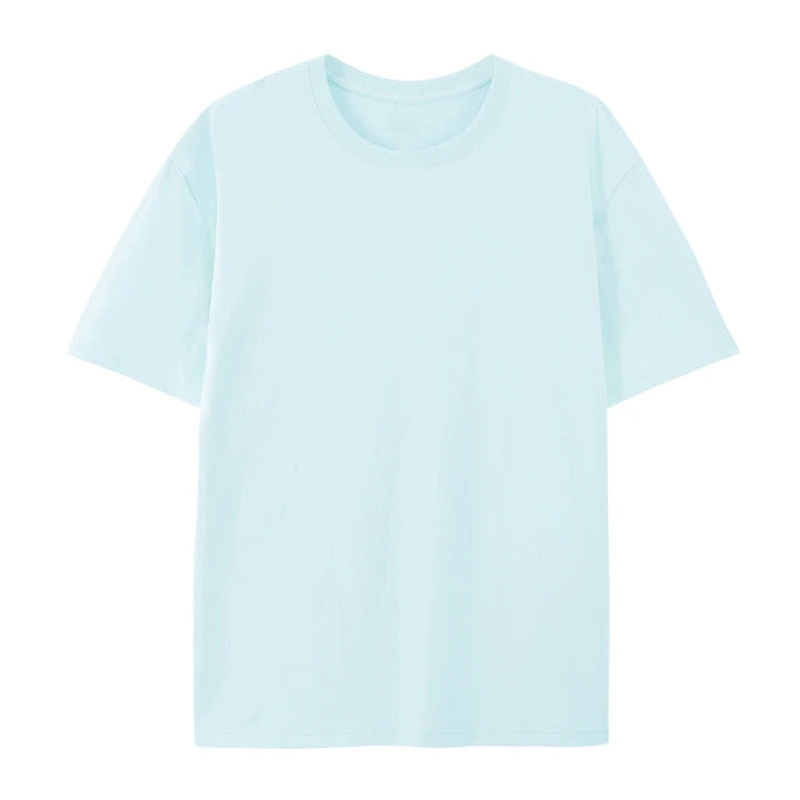 Lightweight oversized T-shirt for everyday styling.