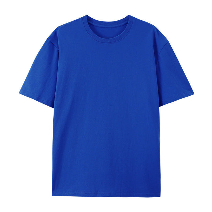 Oversized T-shirt with a simple everyday look.