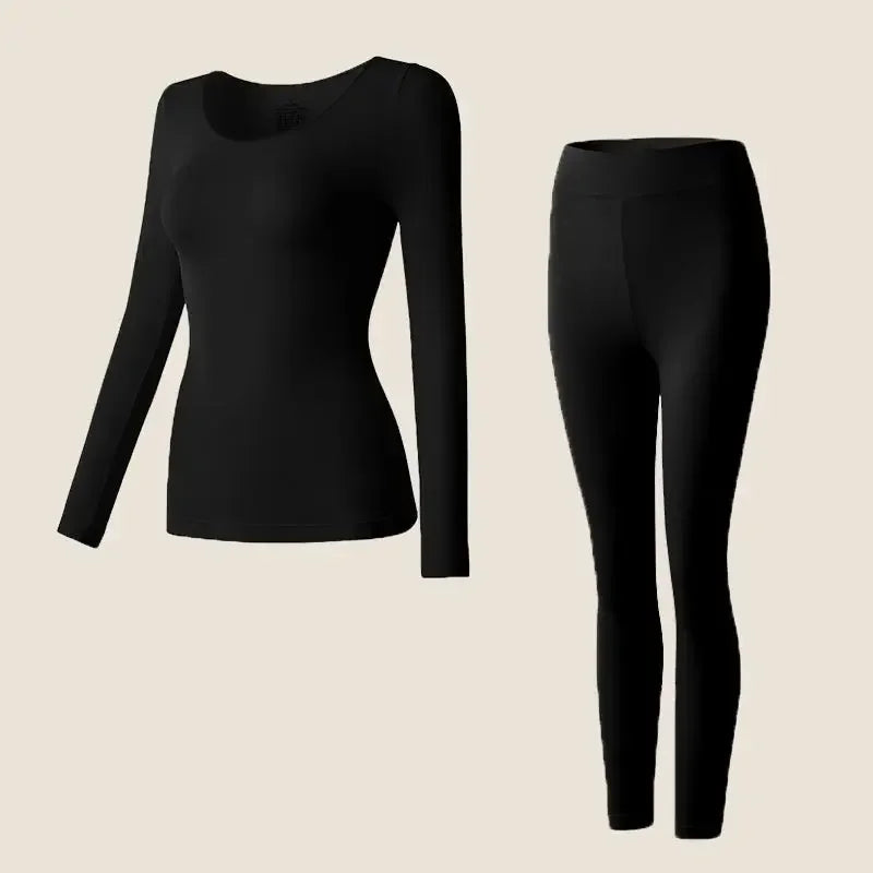 Slim thermal outfit with a simple round neckline.