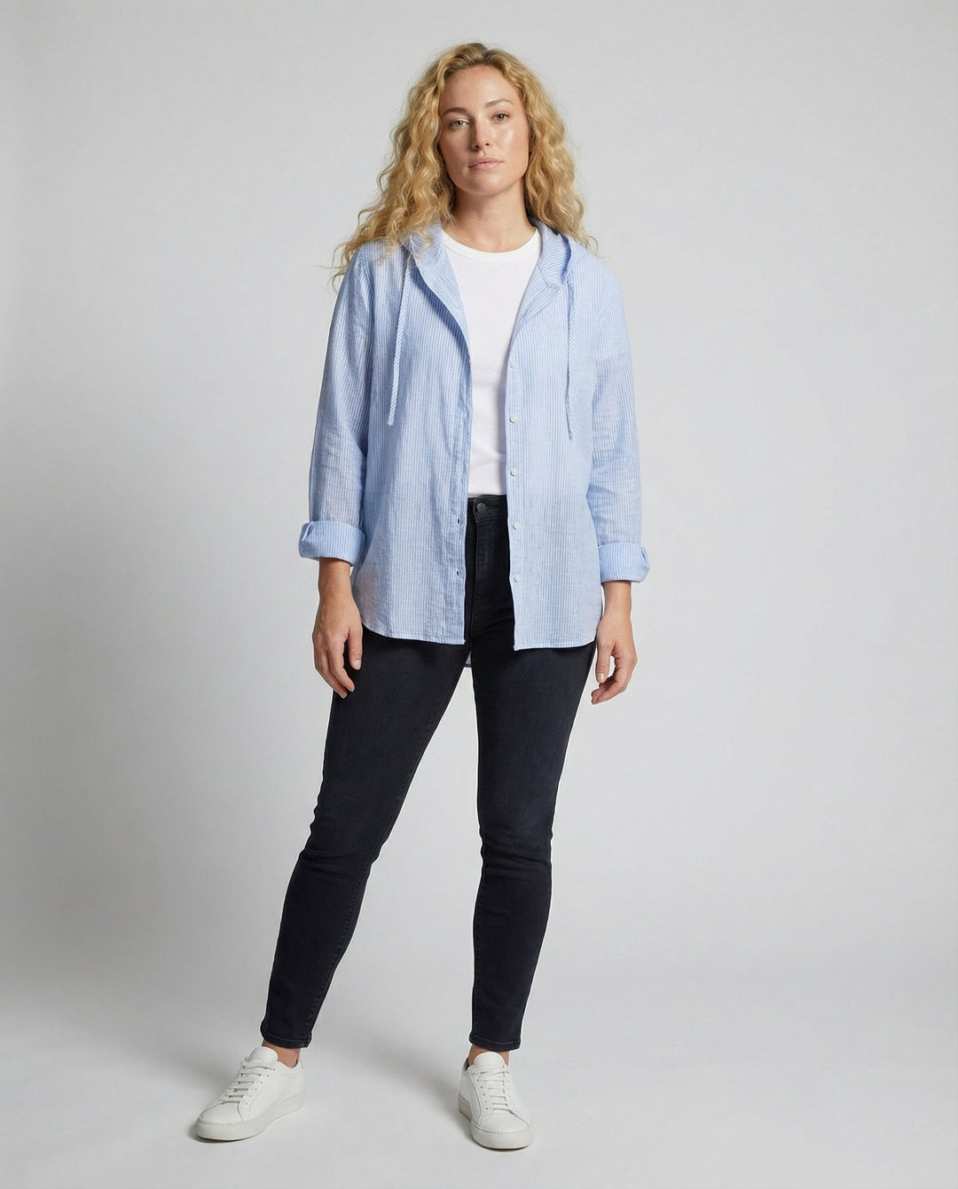 Female modelling a relaxed everyday blouse with an airy feel.