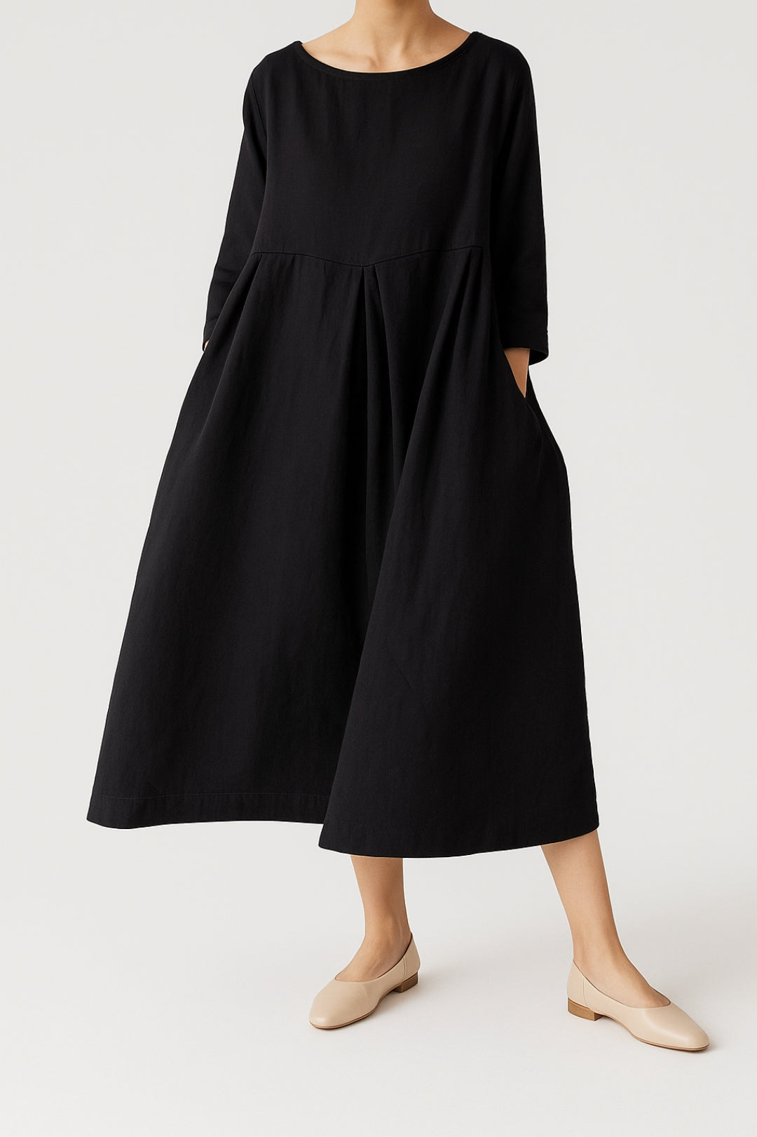 Fredja | Relaxed Pleated Midi Dress
