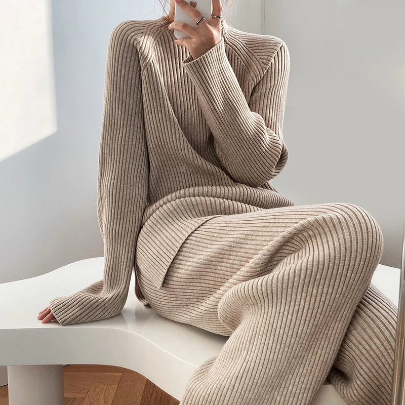 Belcine | Women's Relaxed Knit Loungewear Set