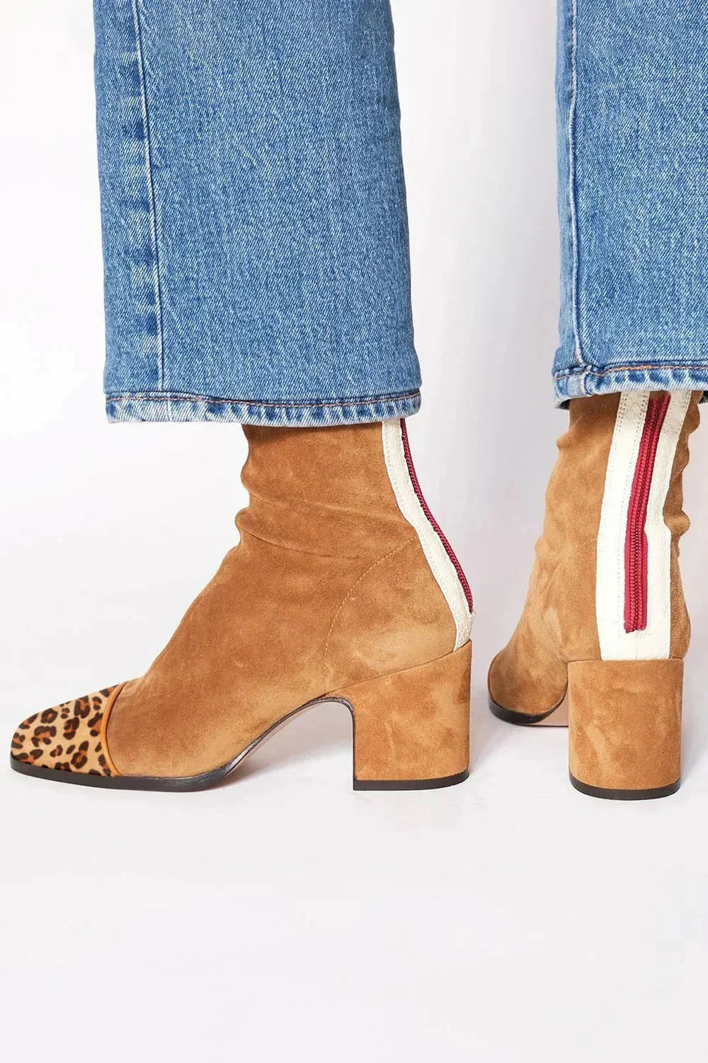 Celana | Women's STYLISH HEELED BOOTS — Brown leopard