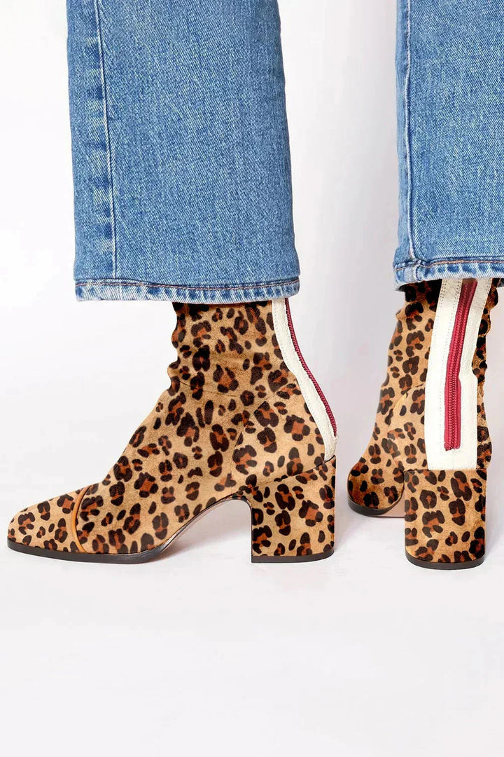 Celana | Women's STYLISH HEELED BOOTS — Leopard