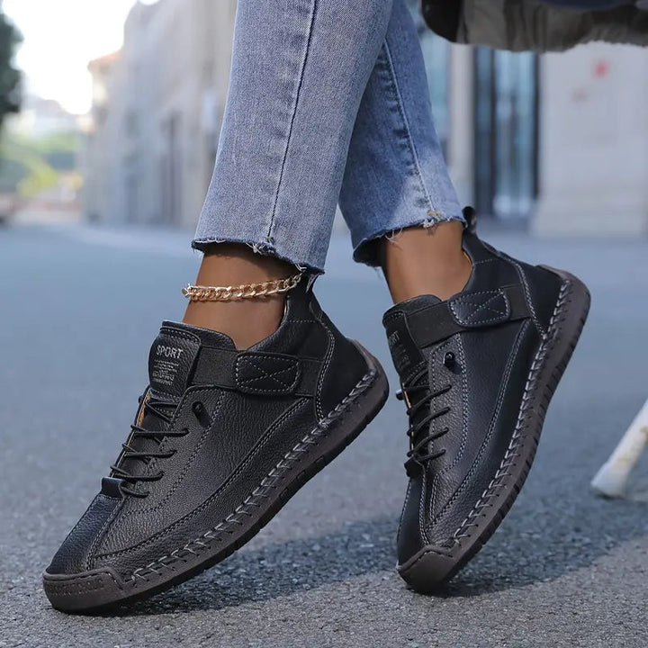 Cordelia | Women's Comfortable Casual Comfort-Support Sneakers — Black