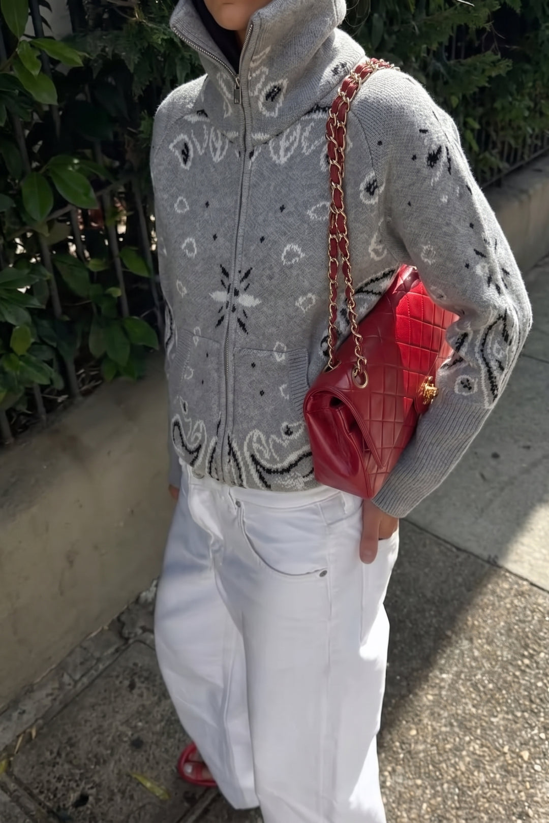 Esmephine | Women's Cozy Bandana Print Knit Cardigan — Gray