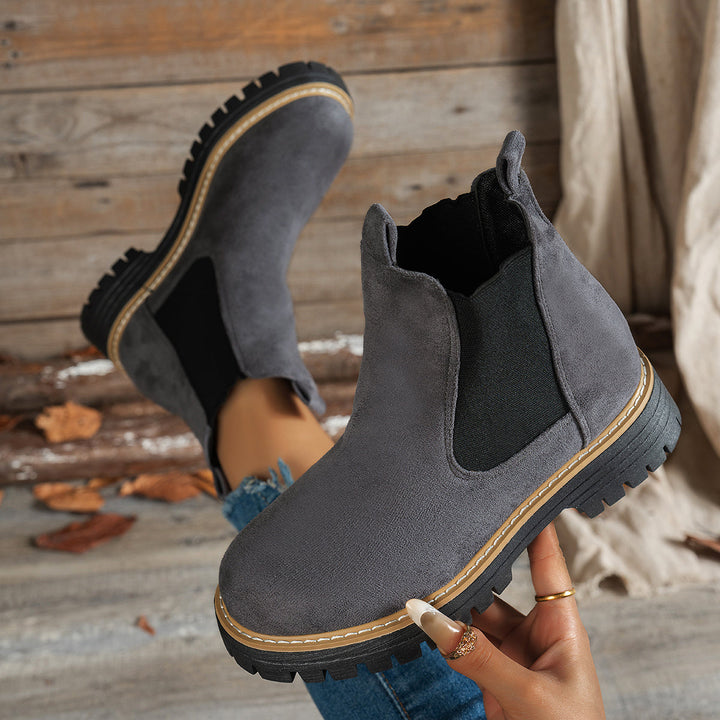 Fayeaine | Women's Chunky Round Chelsea Boots — Grey