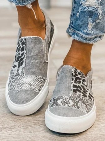 Theodosia | Modern Slip-Ons Loafers with Animal Style