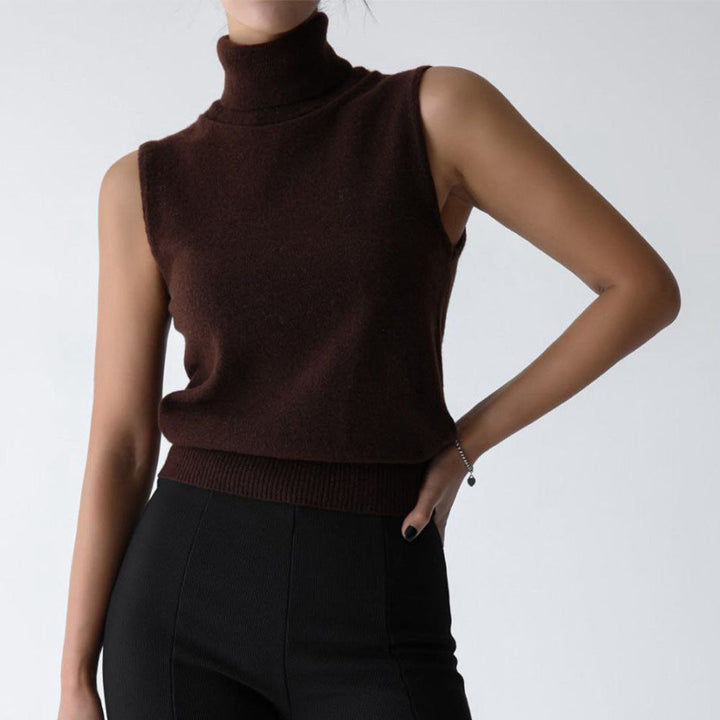 Junowen | Sleeveless Turtleneck Sweater