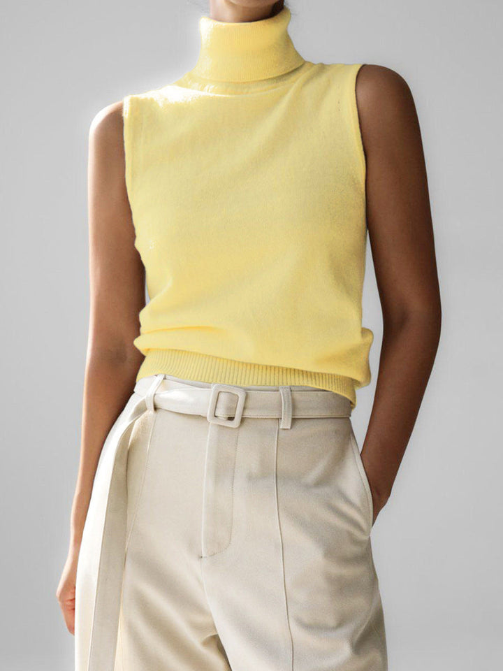 Junowen | Sleeveless Turtleneck Sweater