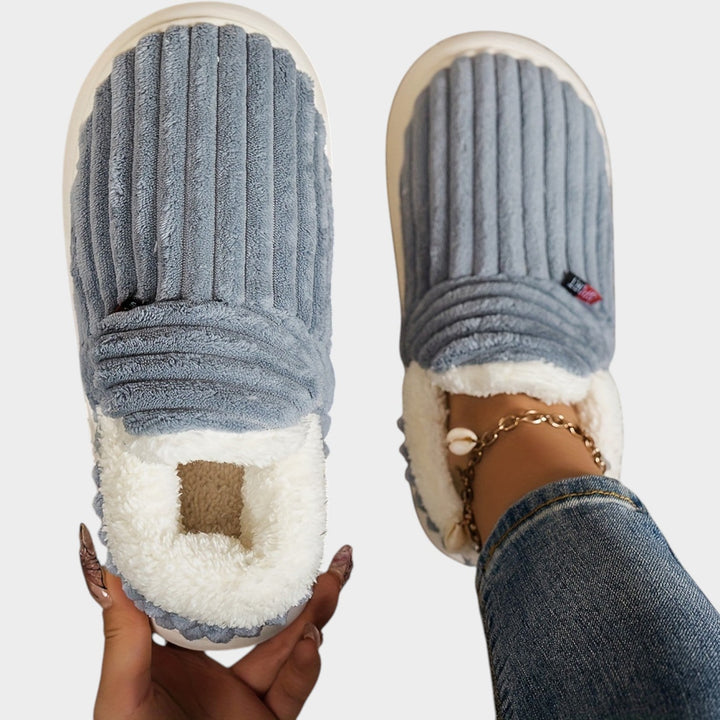 Kelvora | Women's Fleece-Lined Plush Non-Slip Slippers