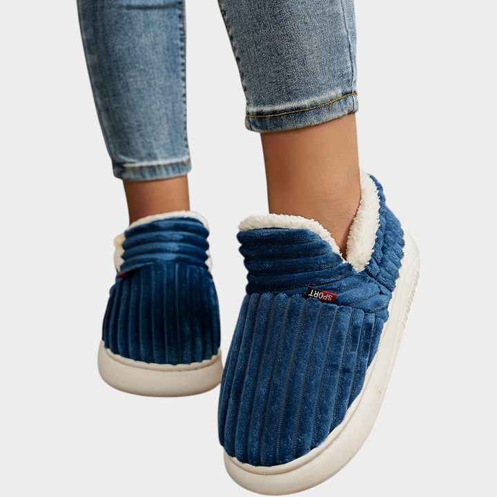 Kelvora | Women's Fleece-Lined Plush Non-Slip Slippers