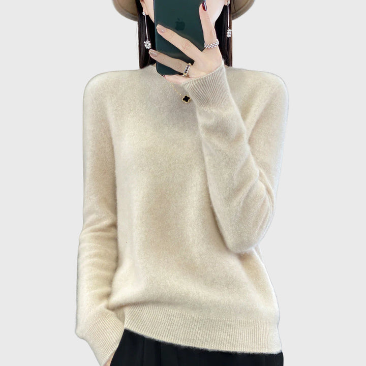 Livoura | Women's Knit Cozy Warm sweater for cold days — Beige