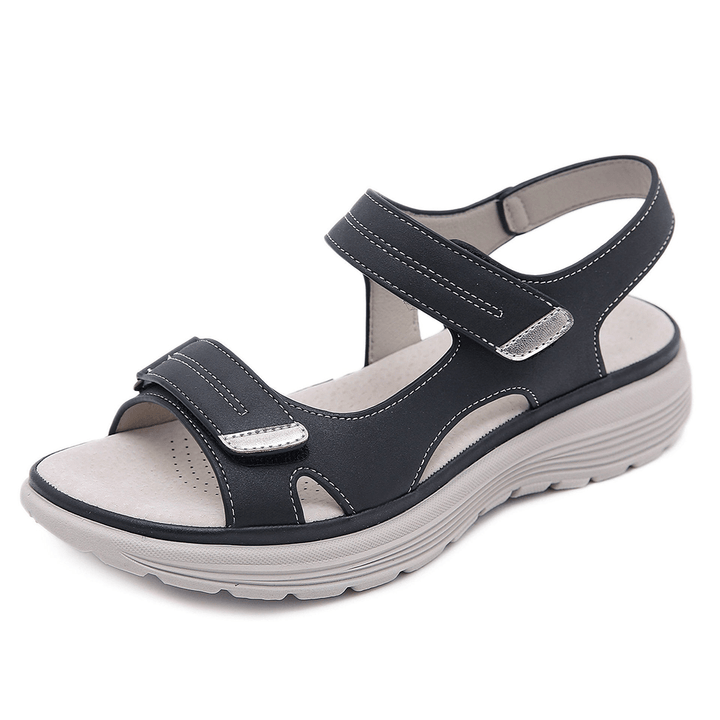 Casual daily sandals with open toe design on a plain background.