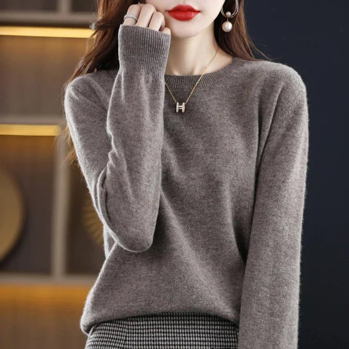 Nerinlise | Women's Cozy Classic and Comfortable Cashmere Crew Neck Sweater — 2
