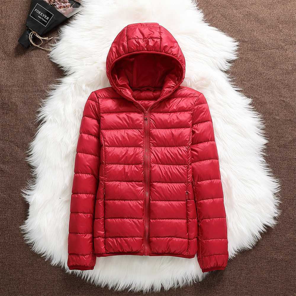 Tovaina | Women's Hooded Quilted Puffer Jacket