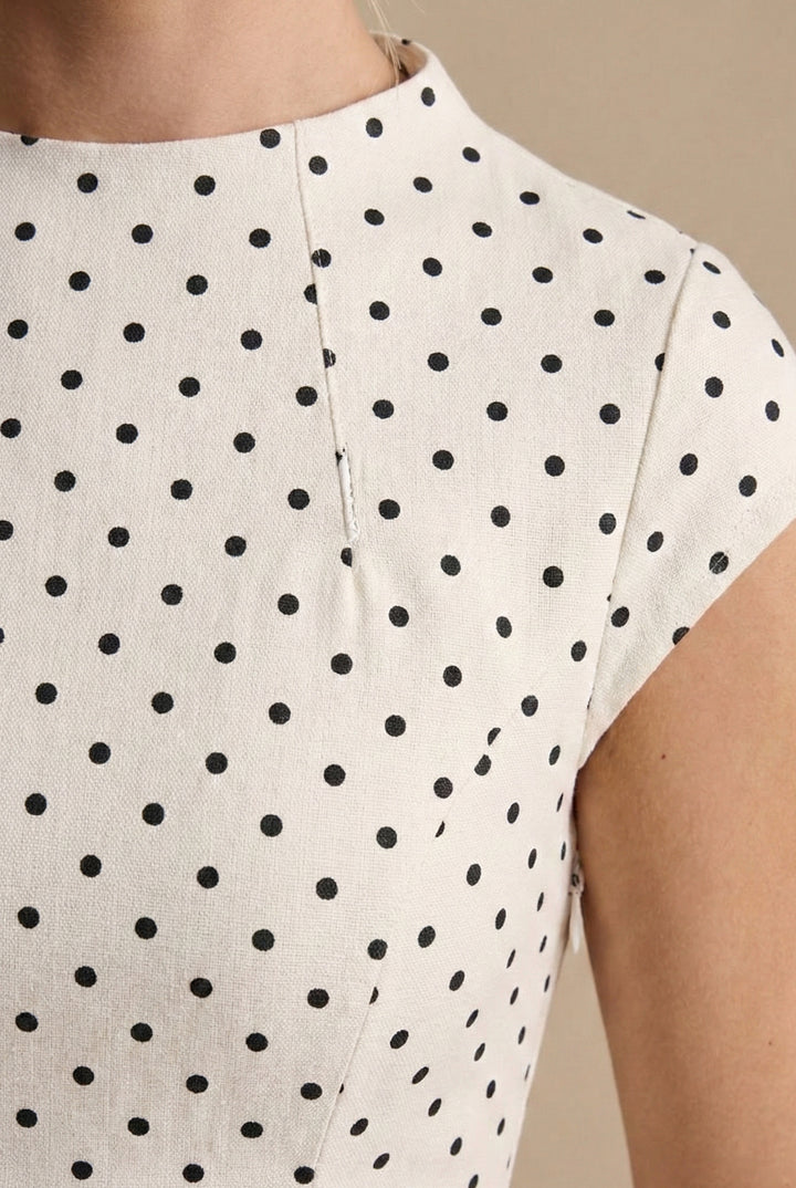 Una | Women's High-Waist Elegant Polka Dot Maxi Dress with Pleated Skirt — 3