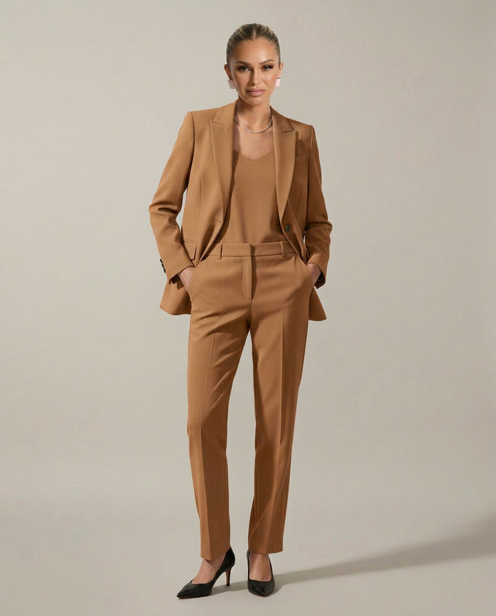 Unawynn | Tailored Blazer