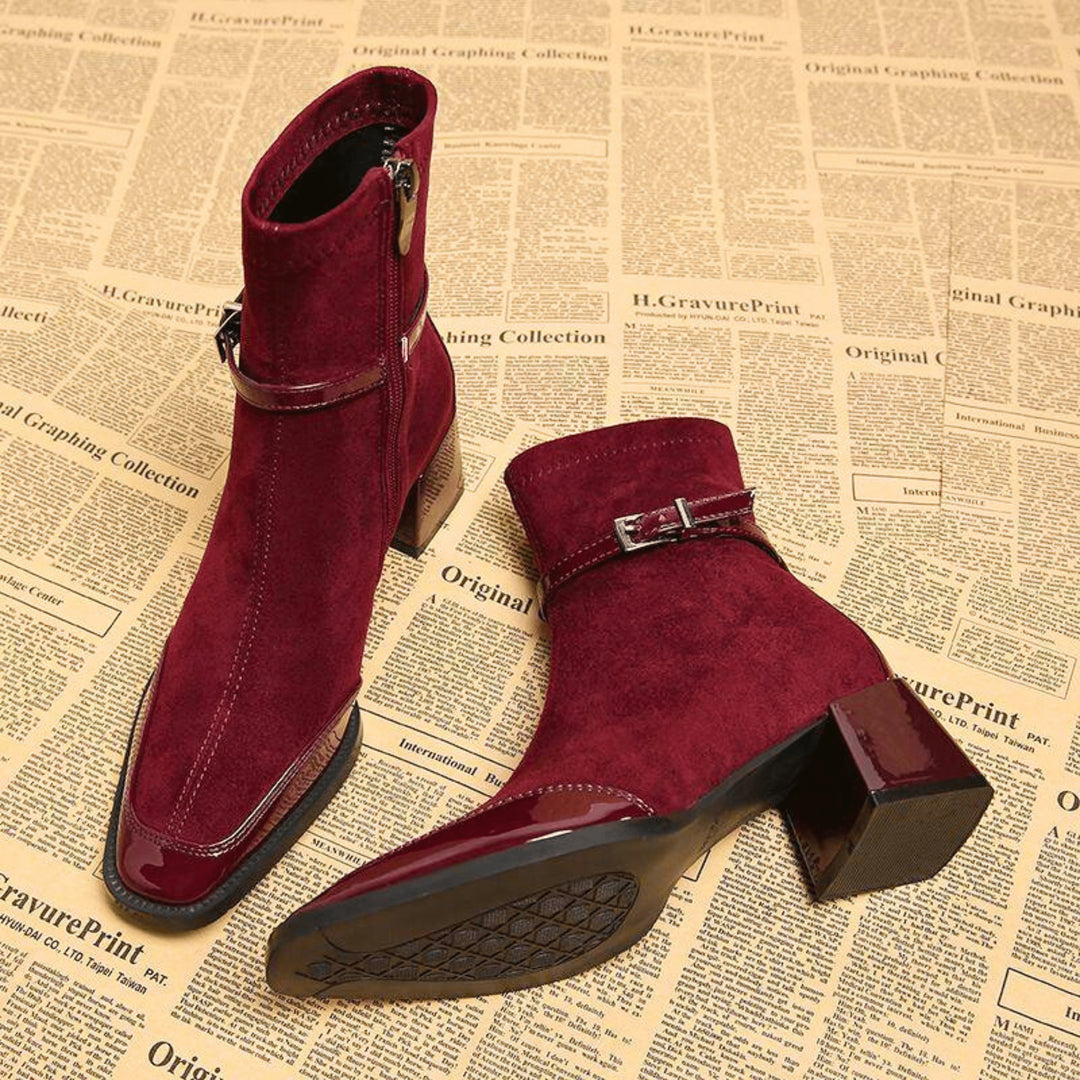 Wrenbelle | Women's The Avenoir Boot — Crimson