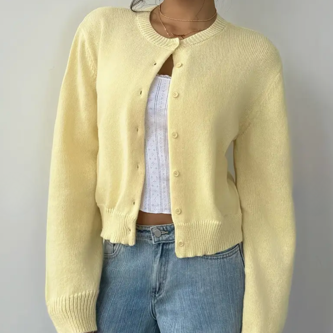 Wynanthe | Women's Knit Cropped Button Front Cardigan
