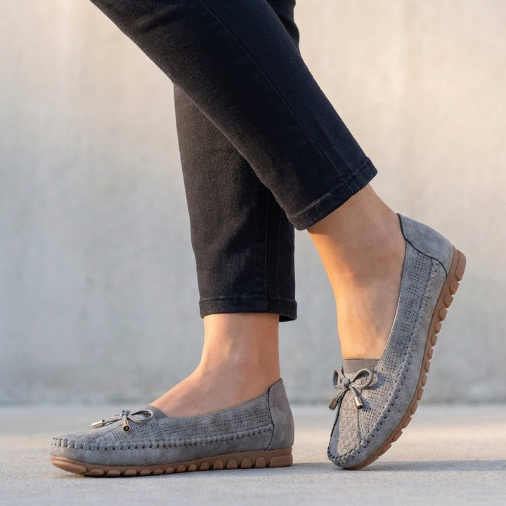 Zillavanne | Women's Orthopedic Comfort Orthopedic Loafers Slip-On Perforated Bow Comfort — Gray